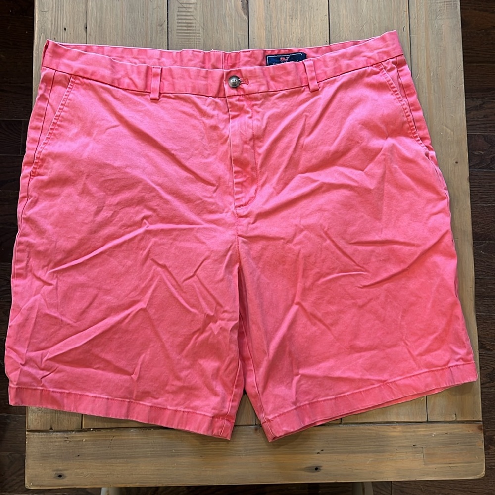 Vineyard, vines, men’s breaker shorts, size 42